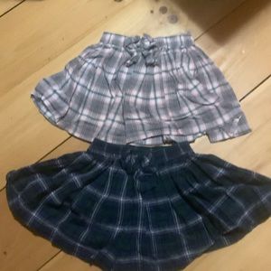 2 Oshkosh 4T skirts